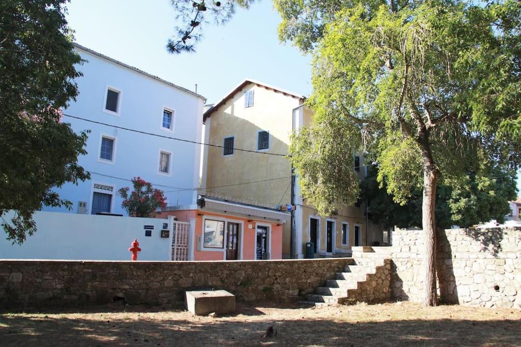 Nerezine Apartmany Centrum Zewnętrze zdjęcie